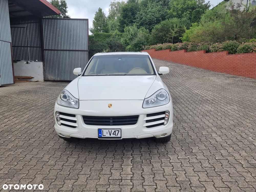 Porsche Cayenne - 10