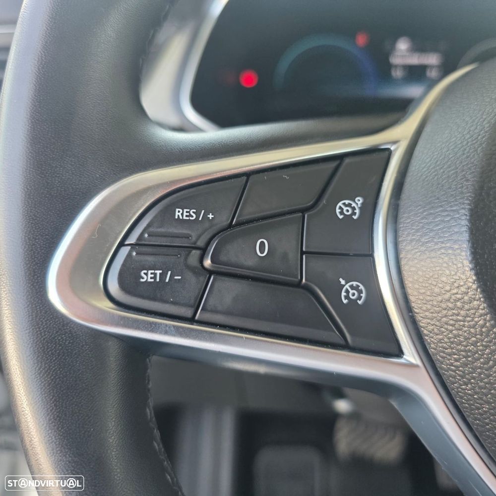 Renault Captur 1.6 E-Tech Plug-In Exclusive - 24