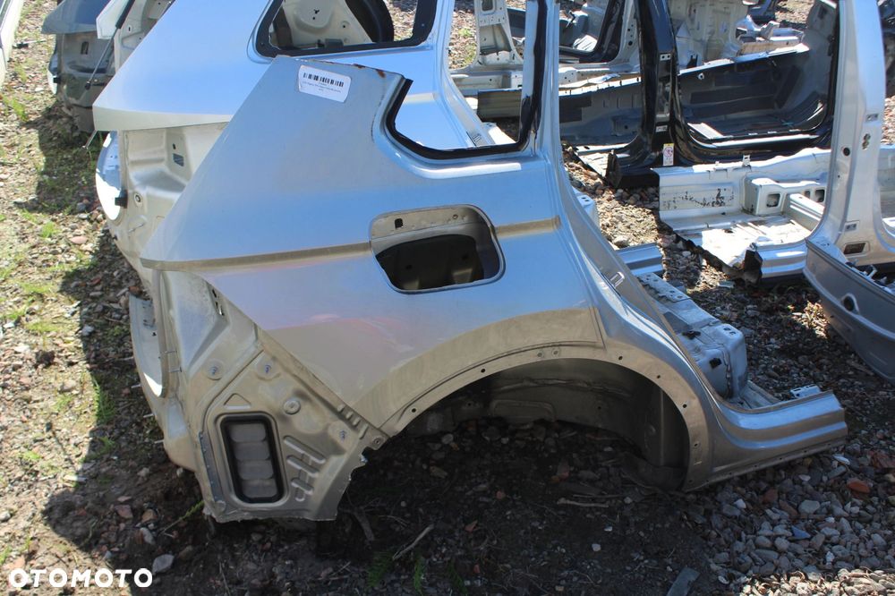 VW Tiguan 5NA ćwiartka tył prawa - 1