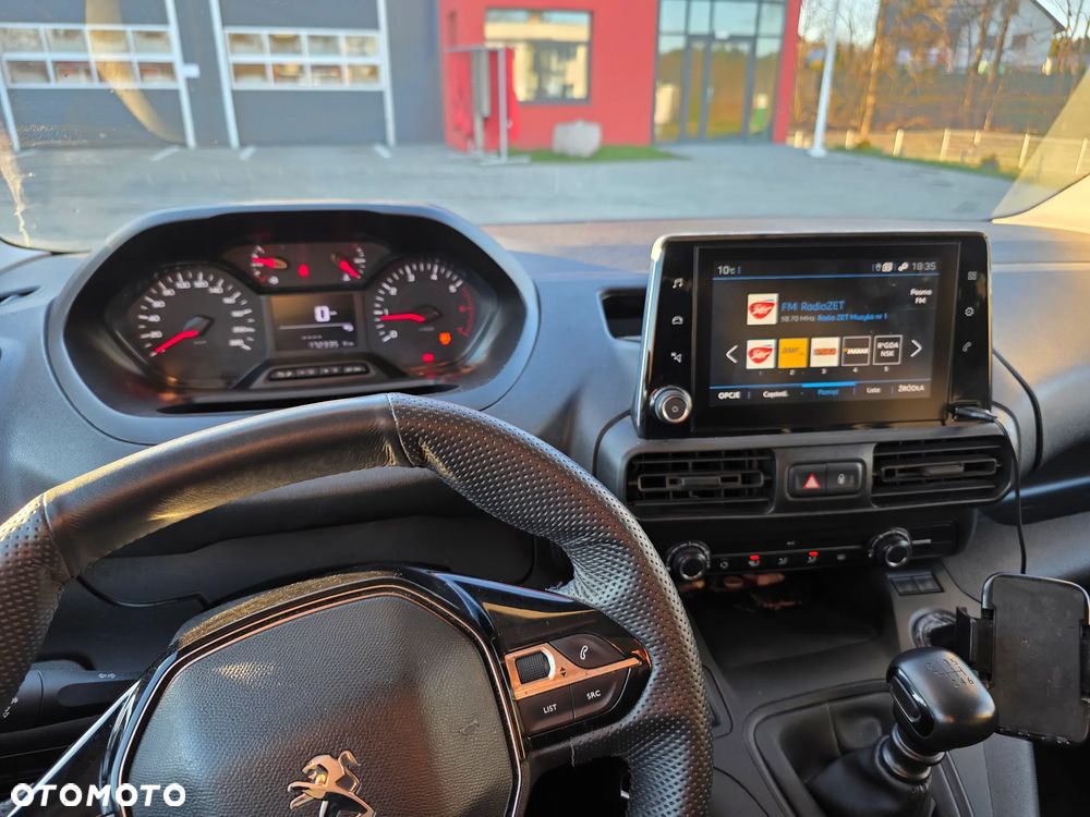 Peugeot Partner - 11