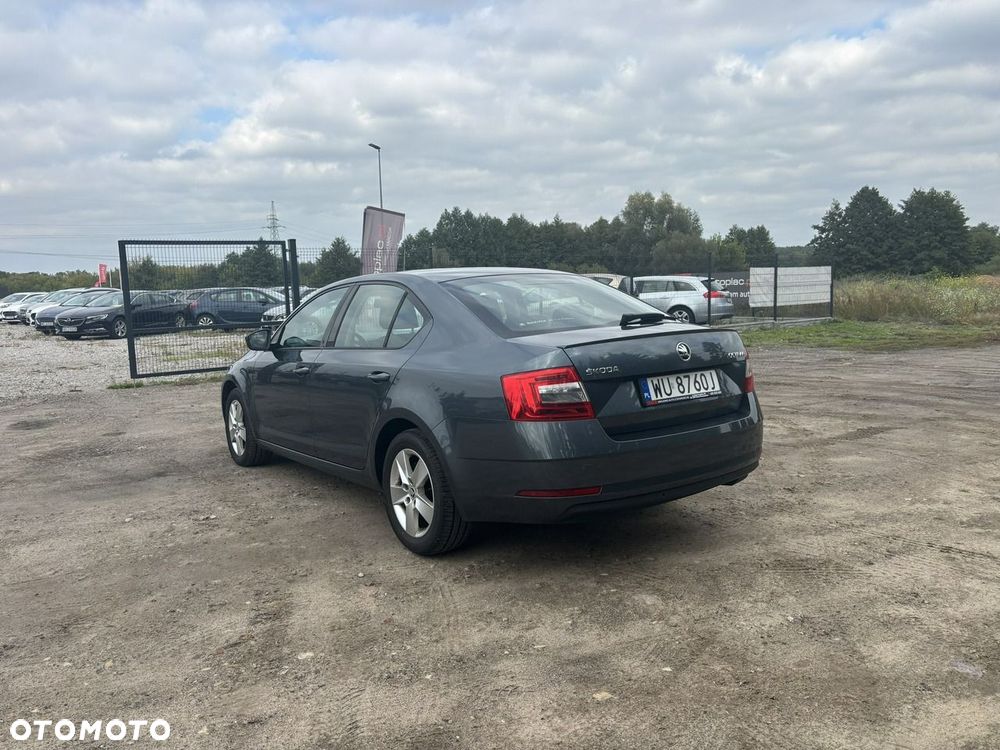 Skoda Octavia - 9