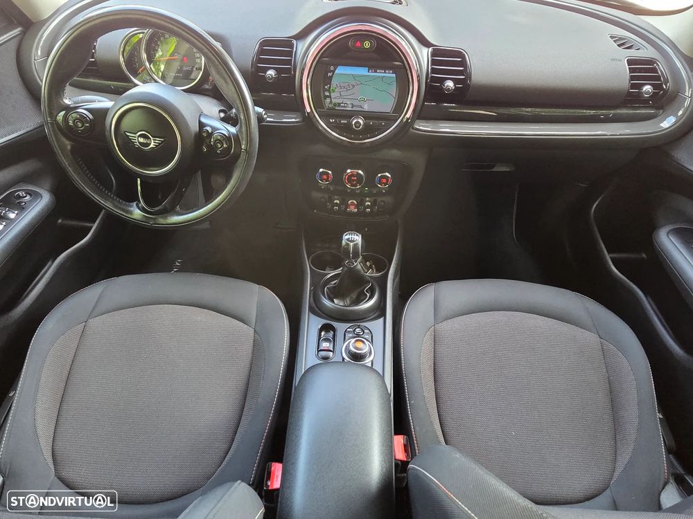 MINI Clubman One D Blackyard - 7