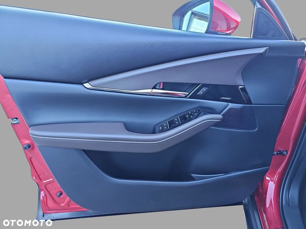 Mazda CX-30 2.0 mHEV Hikari 2WD - 10