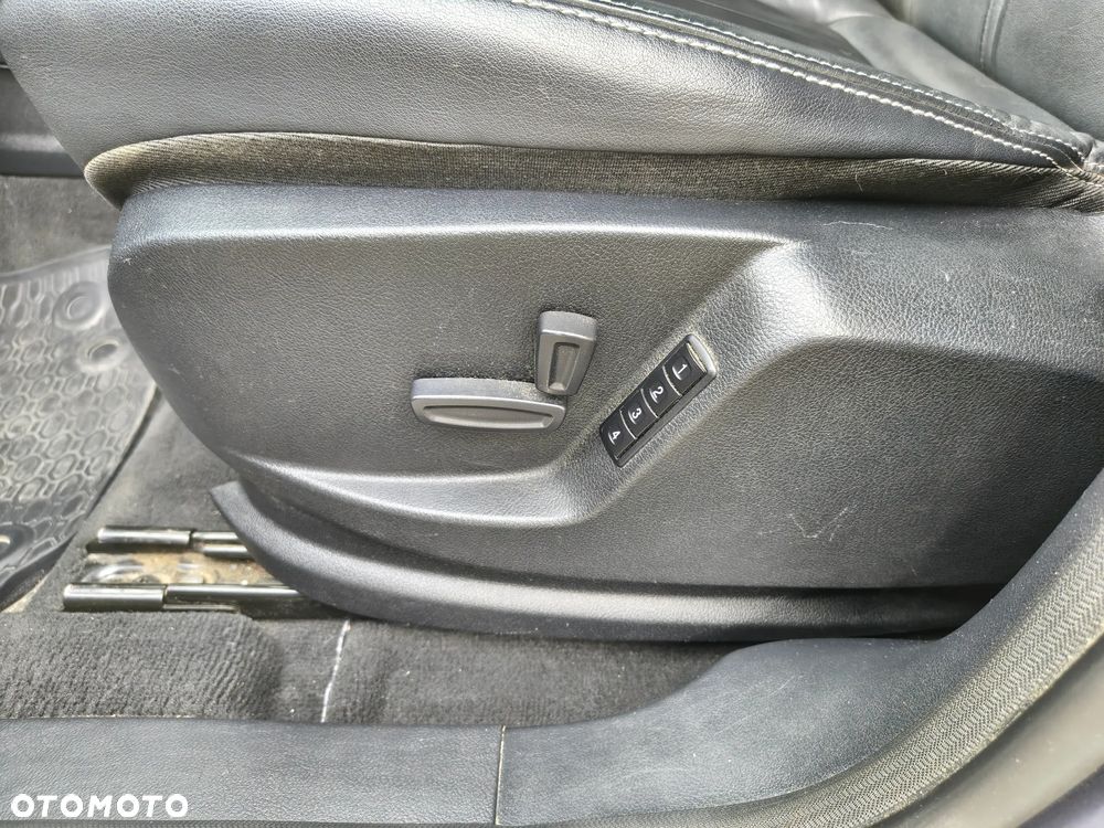 Ford S-Max - 30