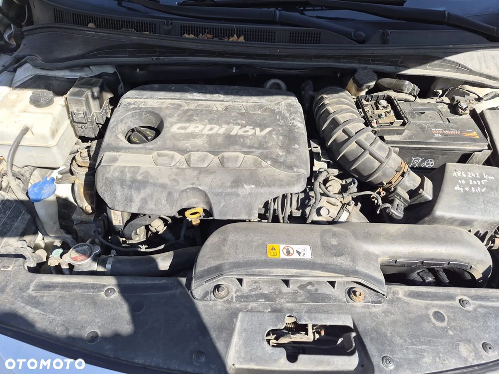 Hyundai i40 Kombi 1.7 CRDi Premium - 20
