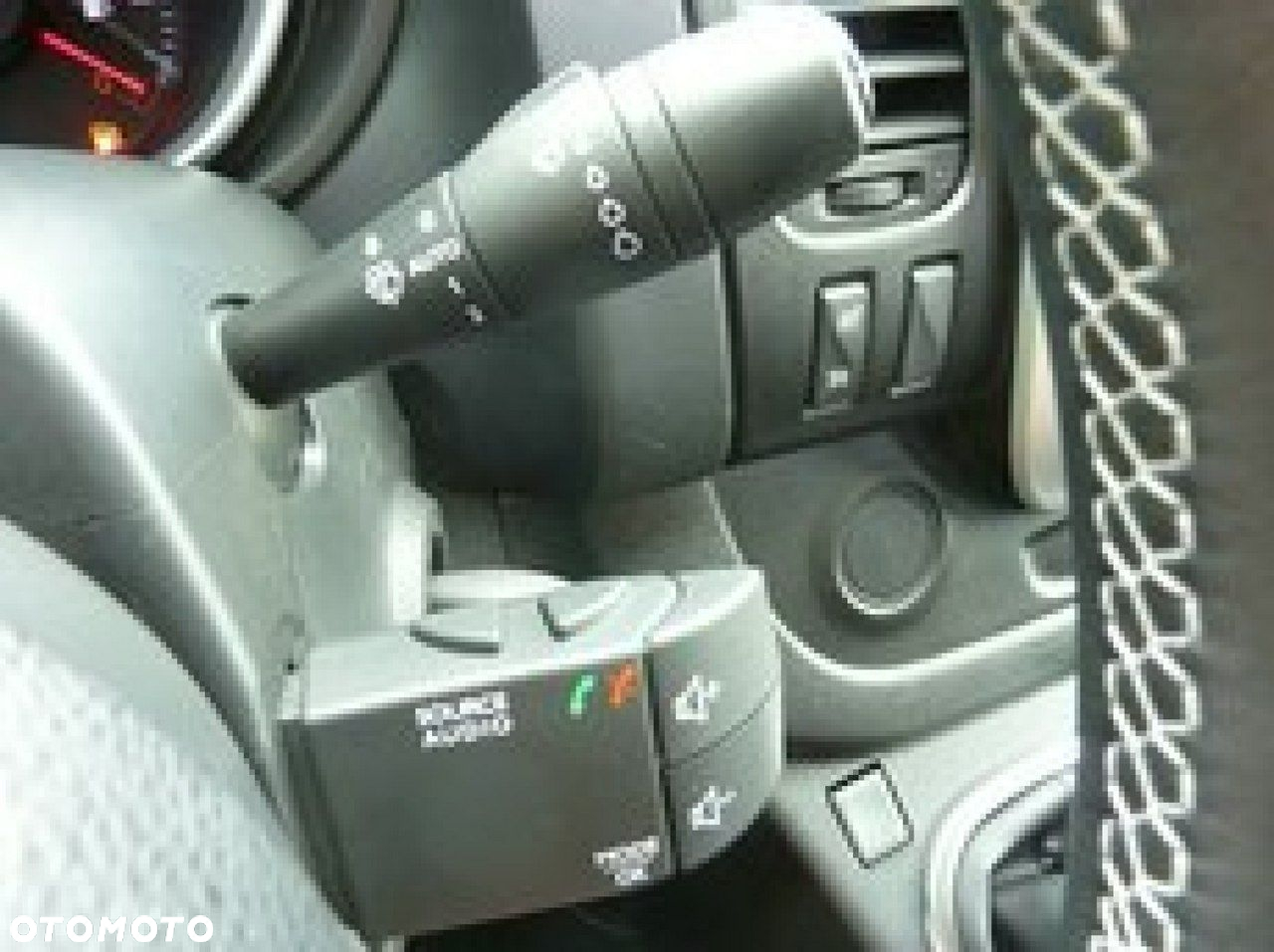 Nissan NV300 - 30