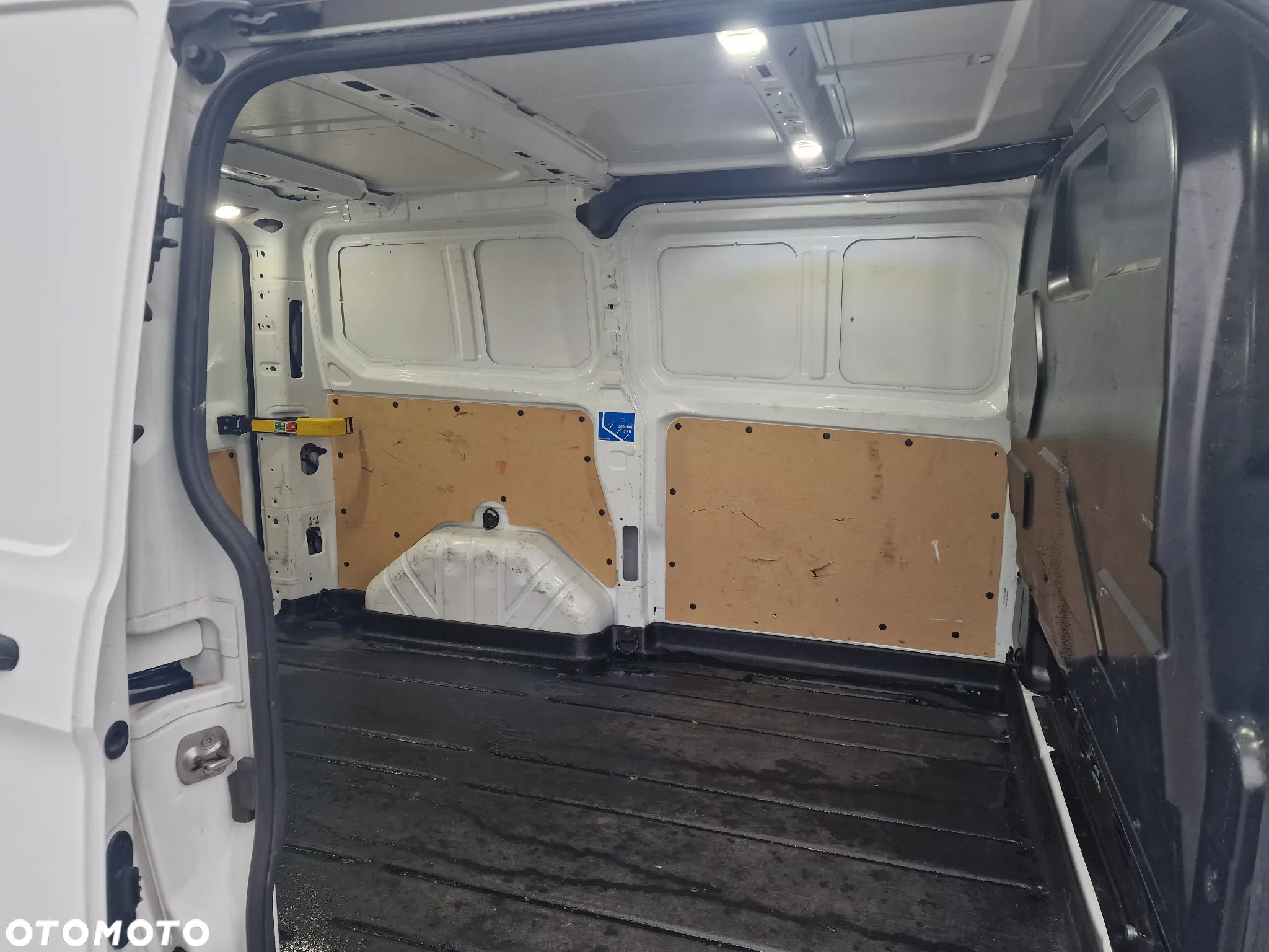 Ford Transit Custom - 24