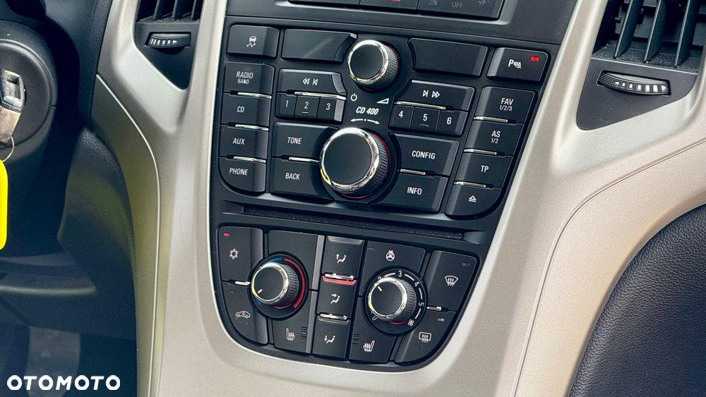 Opel Astra 1.4 Turbo Edition - 24