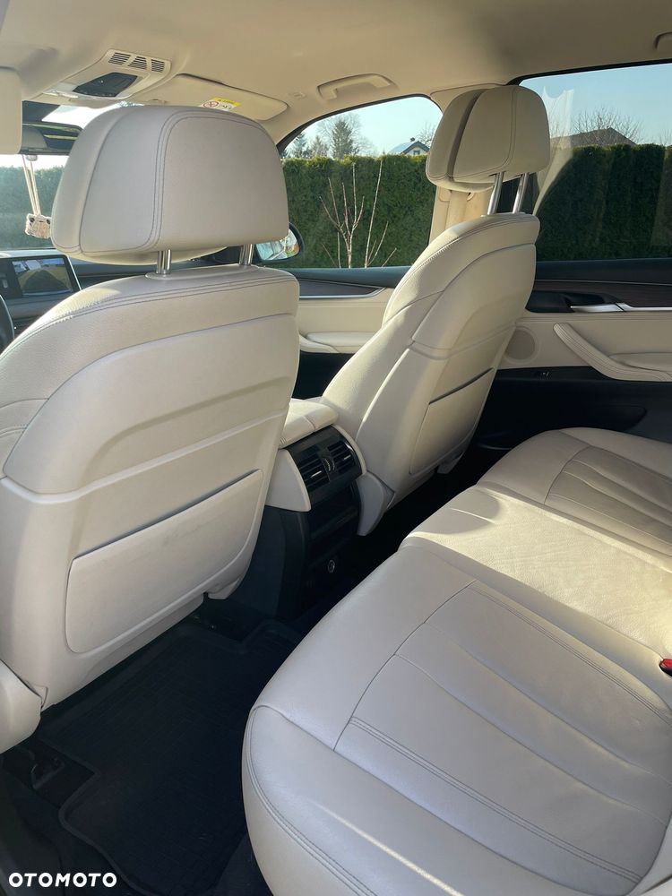 BMW X5 - 11