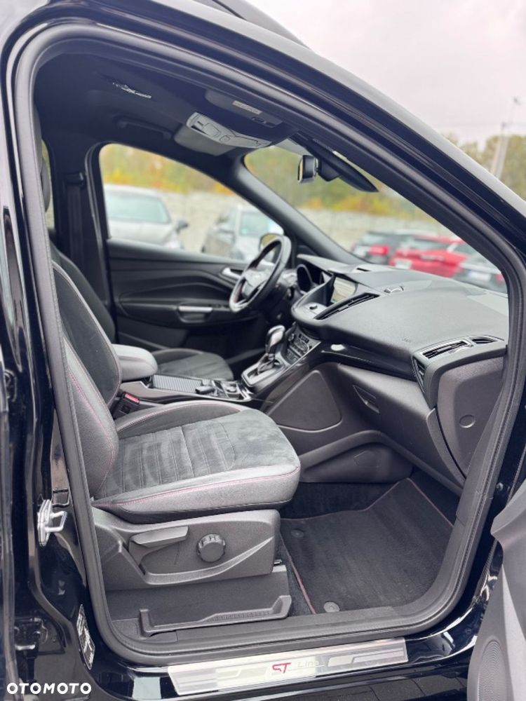 Ford Kuga - 33