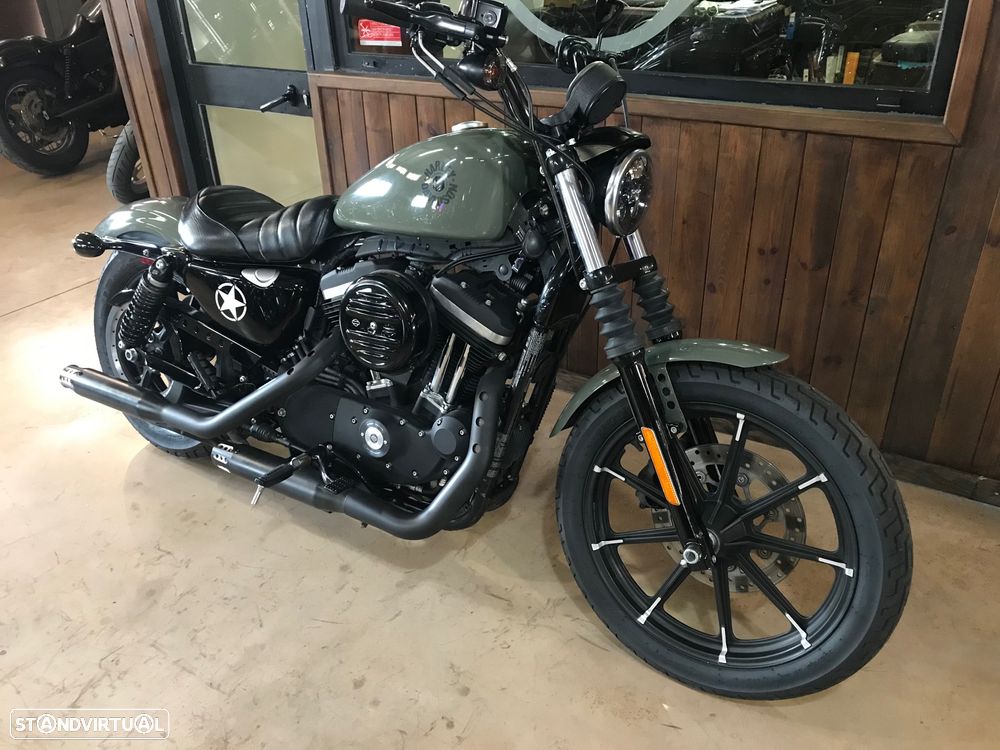 Harley-Davidson Sportster XL 883 Iron - 2