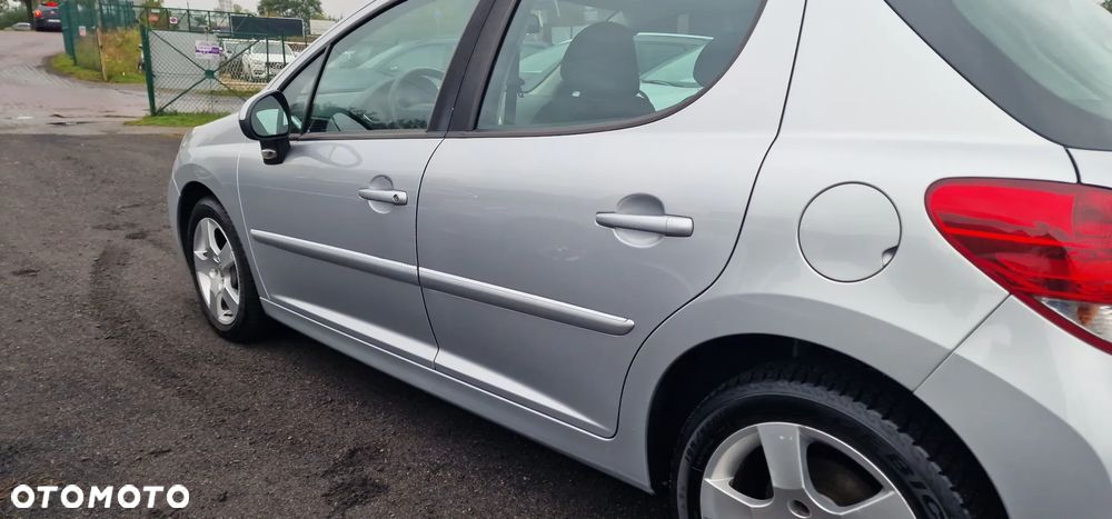 Peugeot 207 120 Automatik Sport - 13