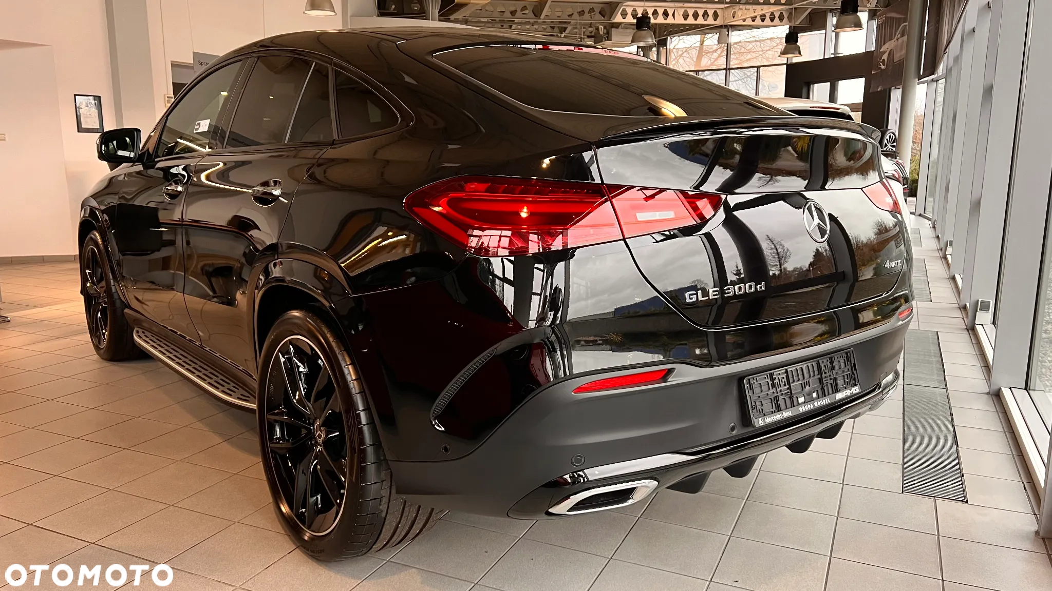Mercedes-Benz GLE 300 d 4-Matic - 3