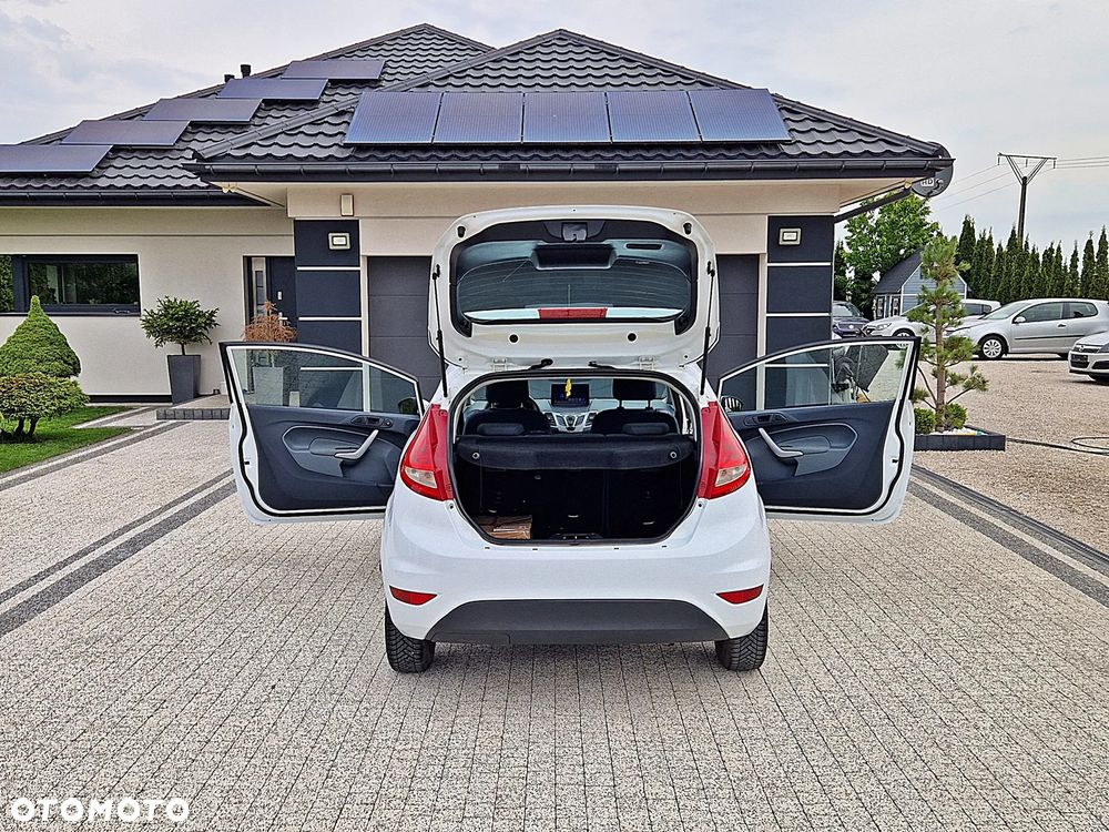 Ford Fiesta 1.25 Platinium X - 10