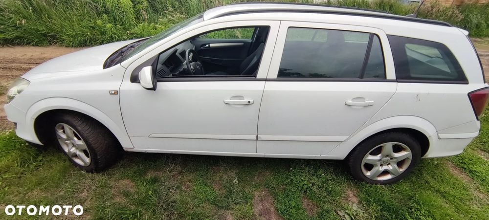Opel Astra 1.9 CDTI DPF - 2