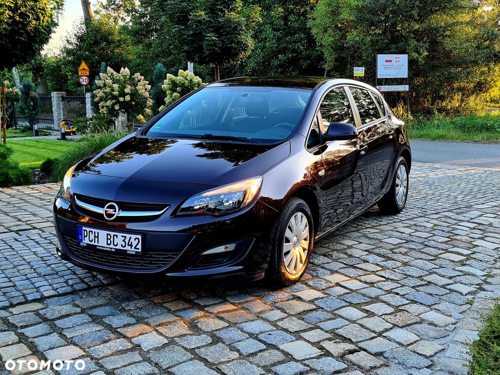 Opel Astra 1.6 Cosmo - 28