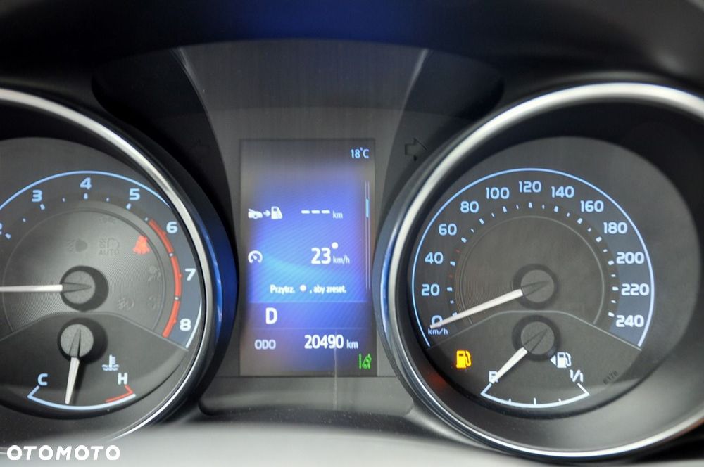 Toyota Auris - 37