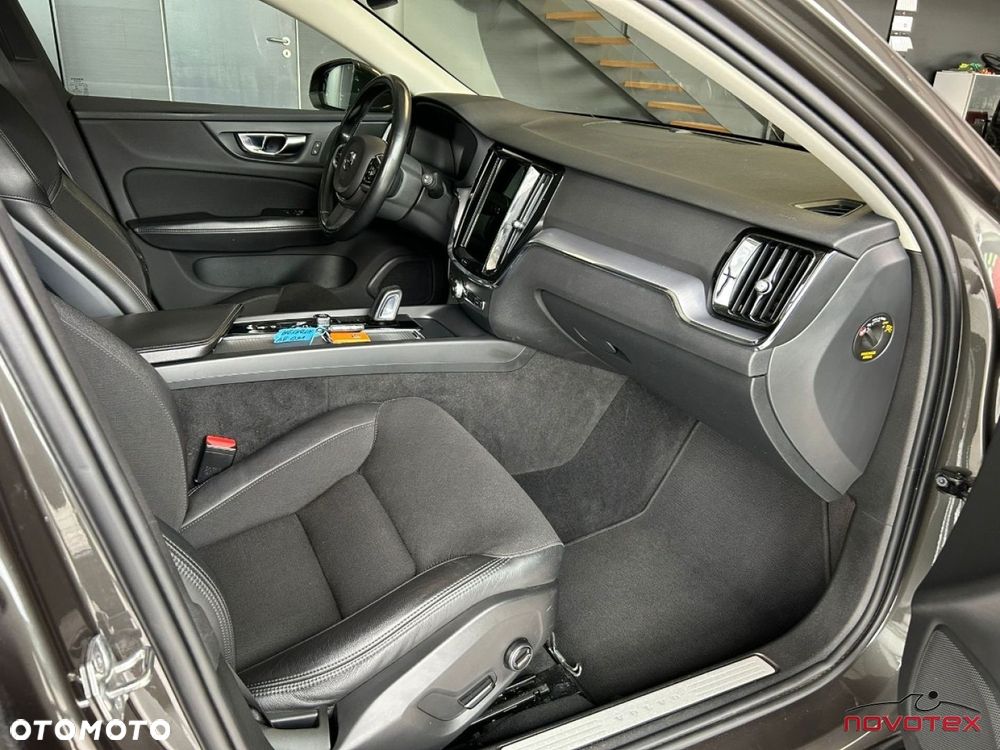 Volvo V60 - 18