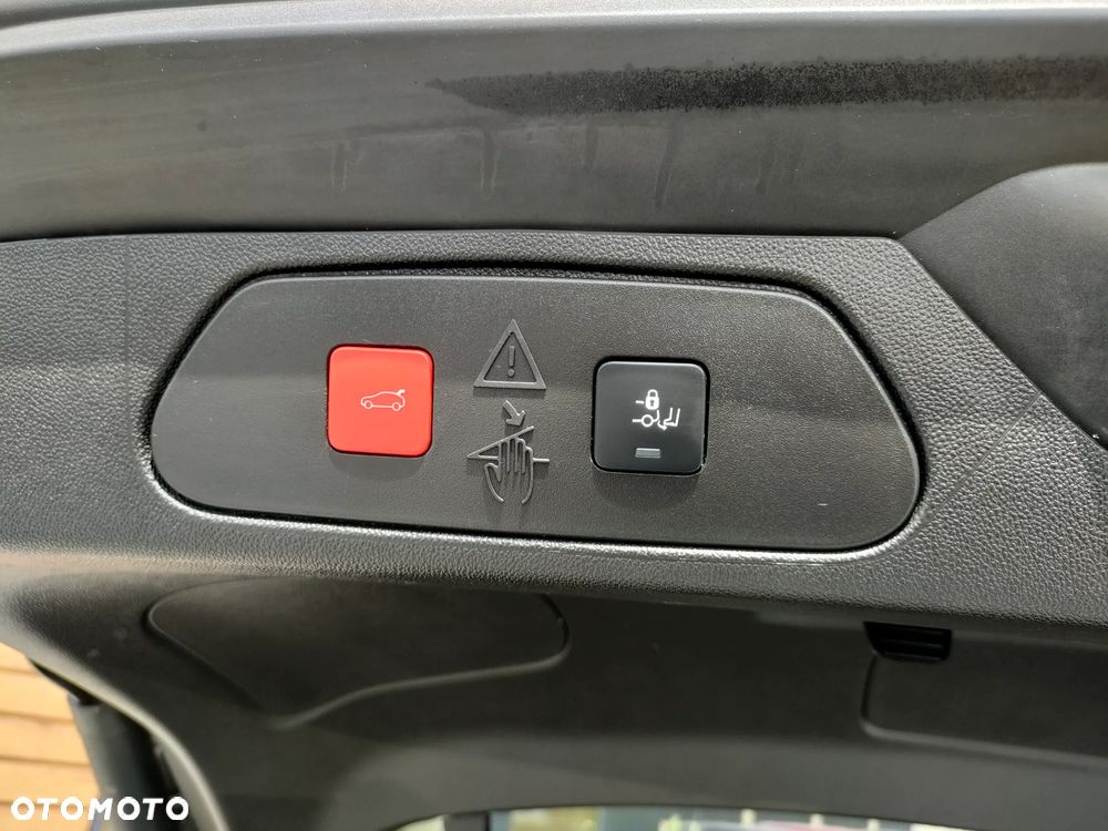 Opel Grandland X Plug-in-Hybrid 1.6 DI Start/Stop Ultimate - 34