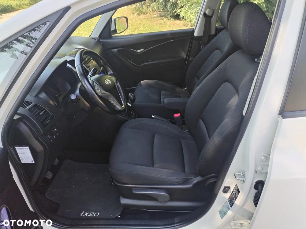 Hyundai ix20 1.4 Crossline - 11
