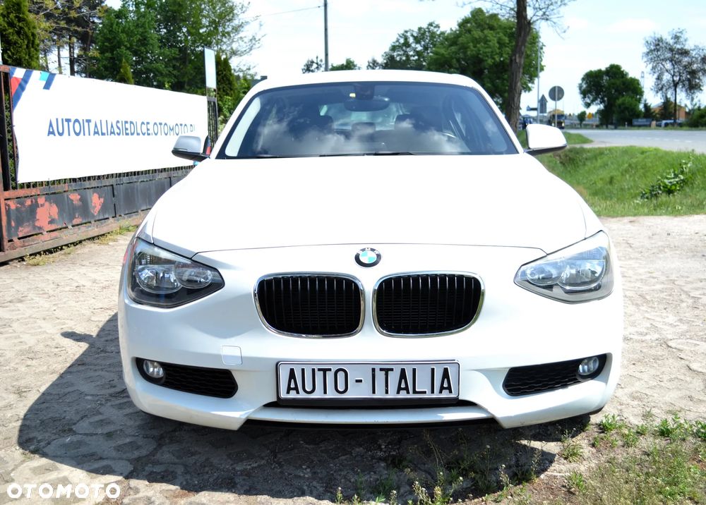 BMW Seria 1 118i Sport Line - 3