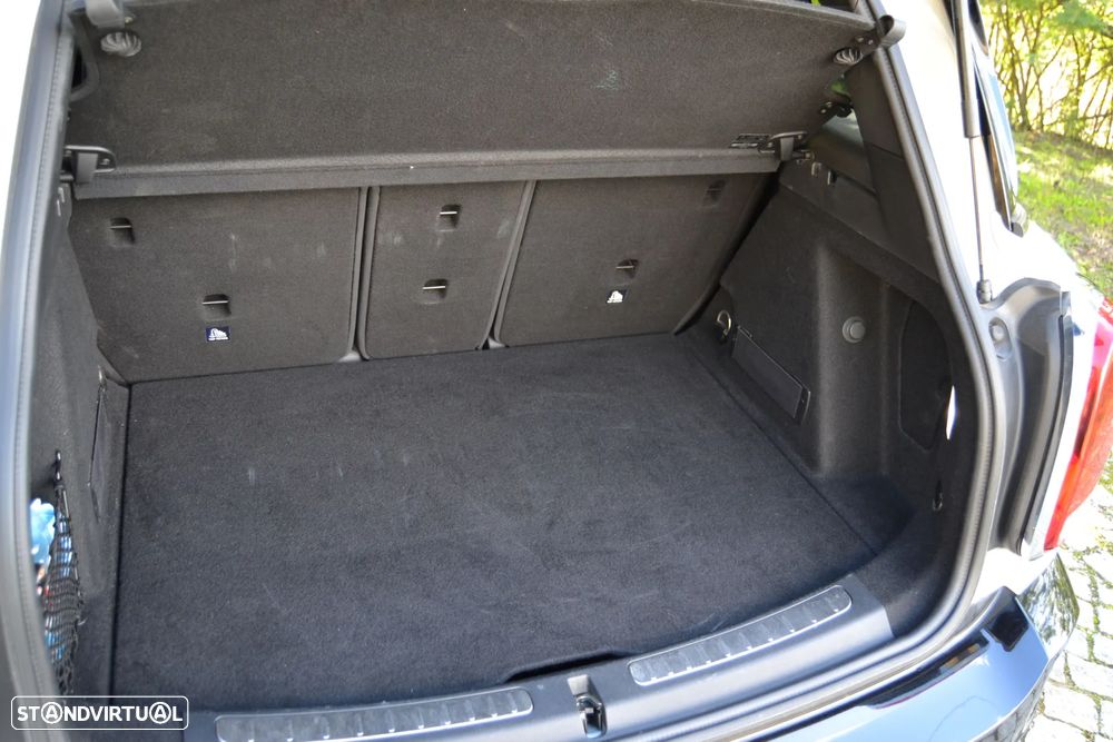 MINI Countryman Cooper D - 10