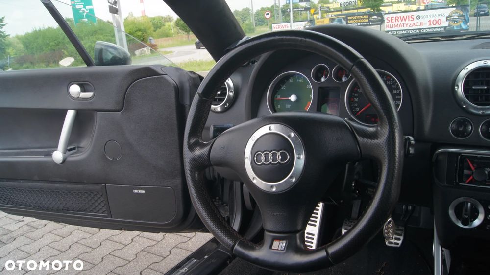 Audi TT Coupé - 25
