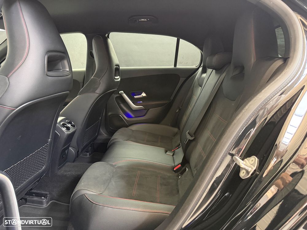 Mercedes-Benz A 180 7G-DCT AMG Line - 8