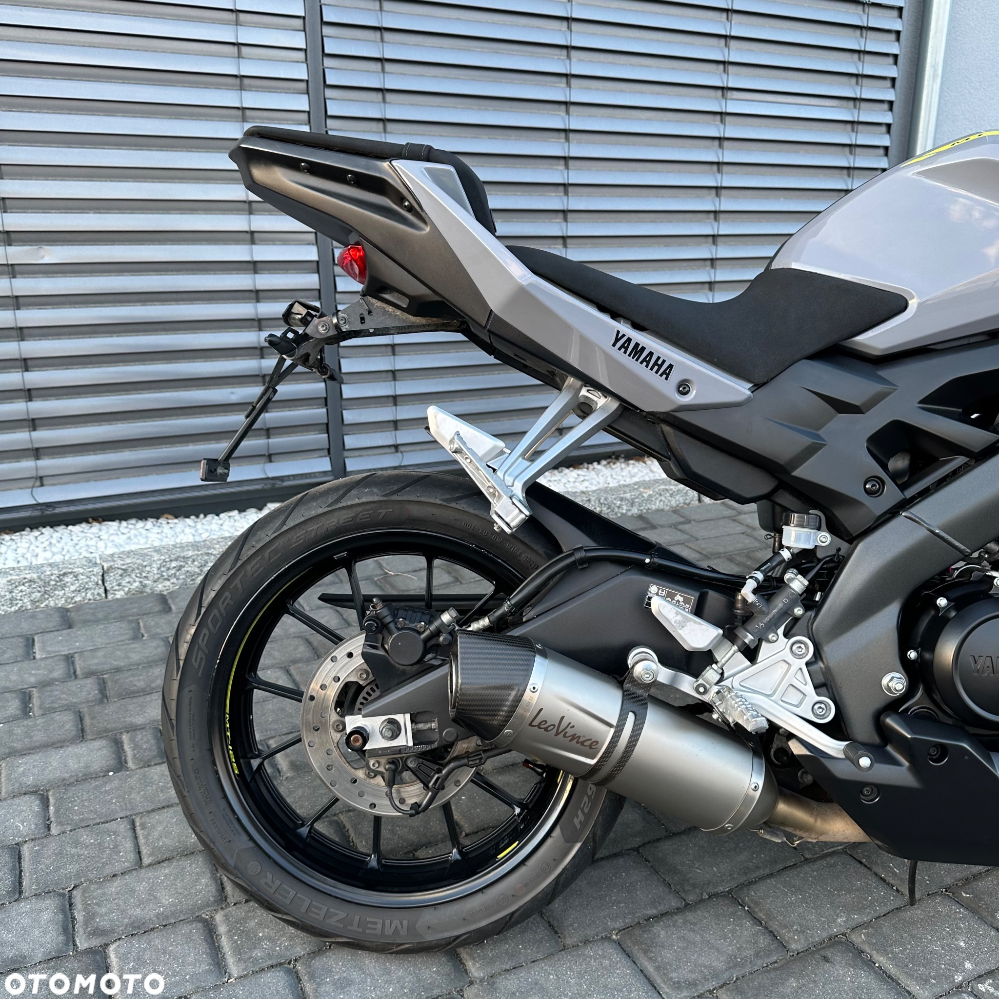 Yamaha MT - 5