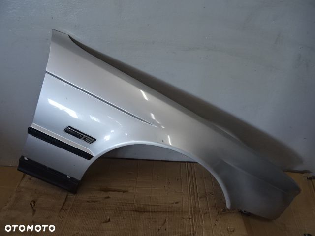 BŁOTNIK PRAWY PRZÓD PRZEDNI BMW E34 KOMBI 91-96 LAK:244/7 NR275 - 2
