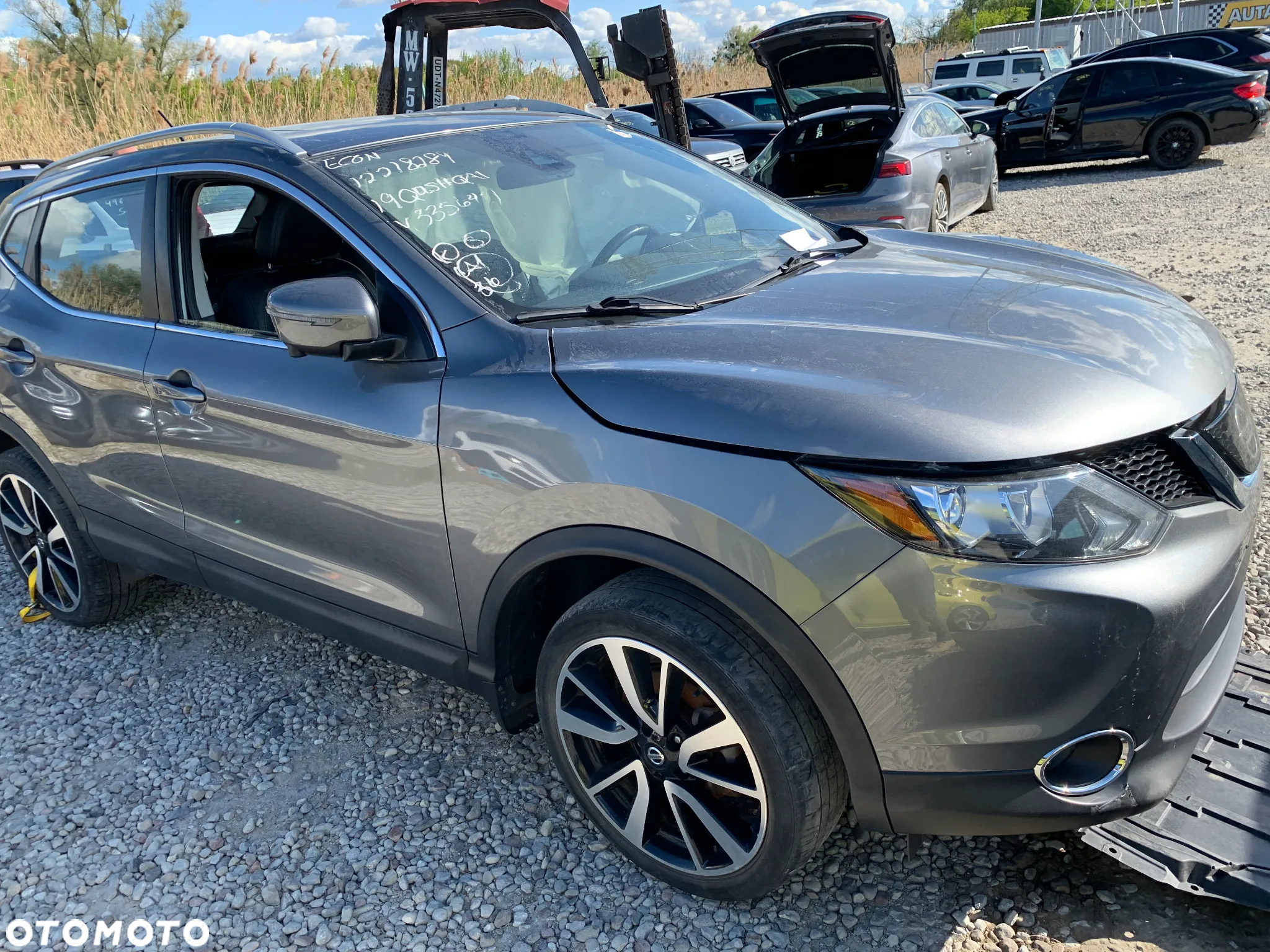 Nissan Qashqai - 4