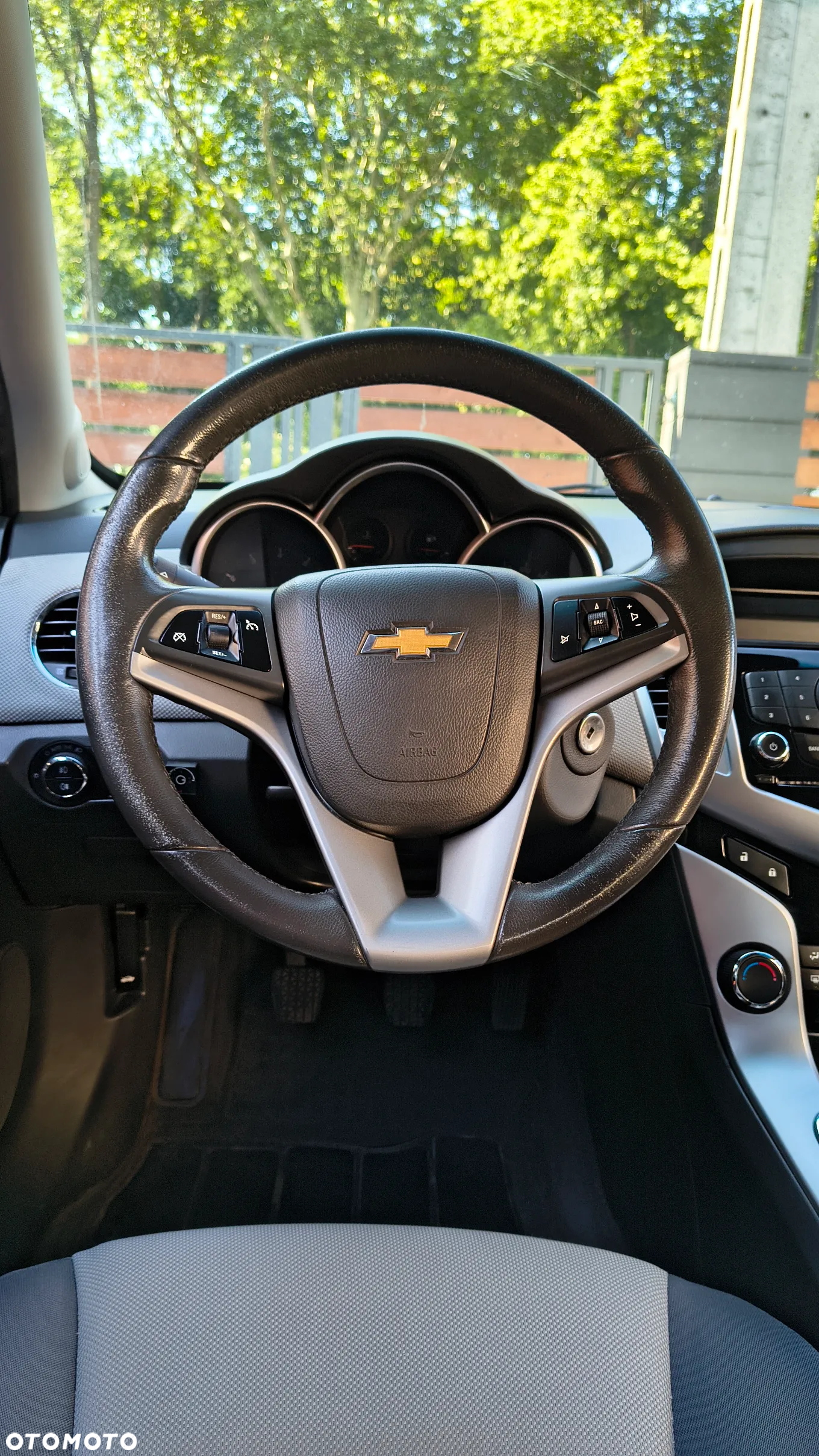 Chevrolet Cruze 1.8 LT - 9