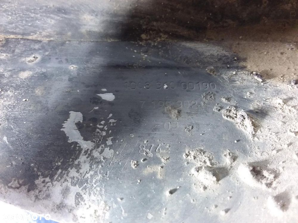 BMW 7 F01 F02 KOŃCÓWKA OSŁONA TŁUMIKA PRAWA 7195302 - 5