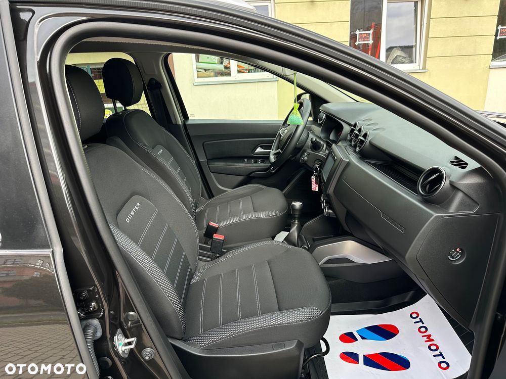 Dacia Duster 1.6 SCe Prestige - 17