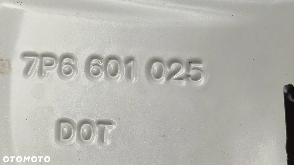 VW TOUAREG 7P 10-18R FELGI KOLA 5X130 DOT0116 ET50 235/65 R17 CALY KOMPLET Z OPONAMI FELGA 7P6601025 - 15