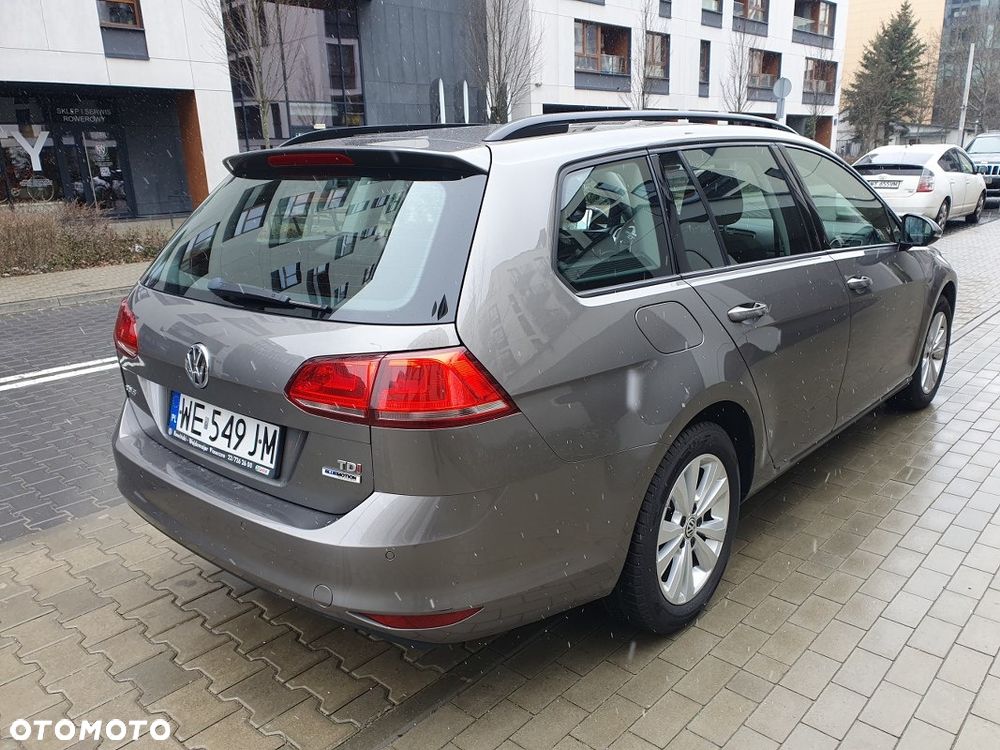Volkswagen Golf 1.6 TDI Comfortline - 6