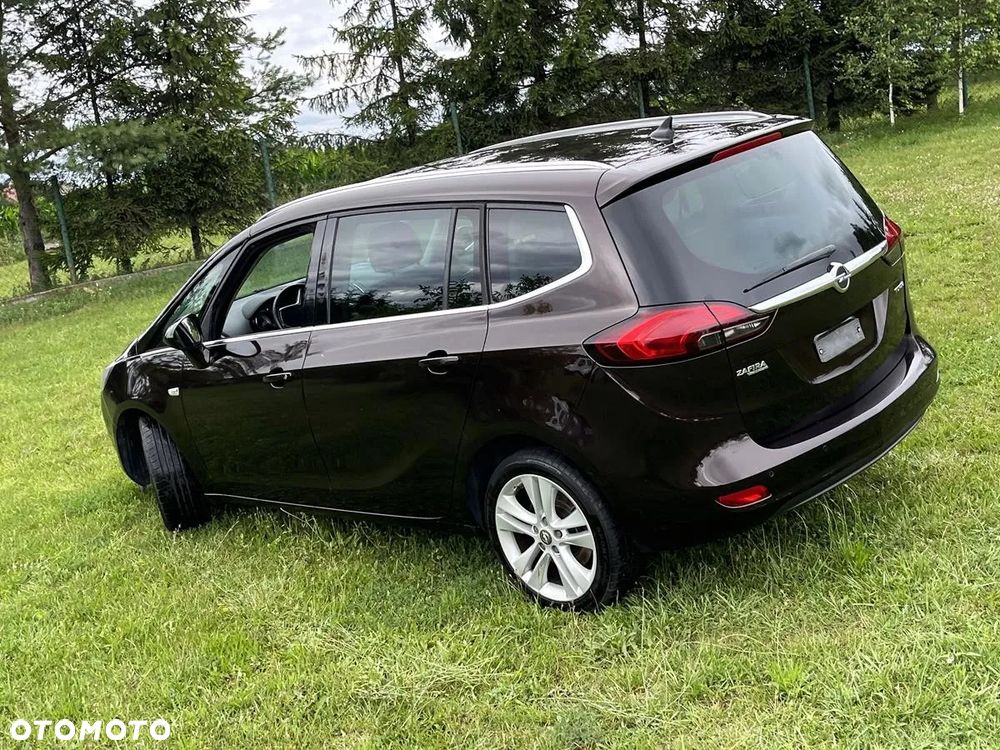 Opel Zafira - 2