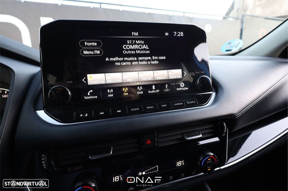 Nissan Qashqai 1.3 DIG-T MHEV N-Connecta - 23