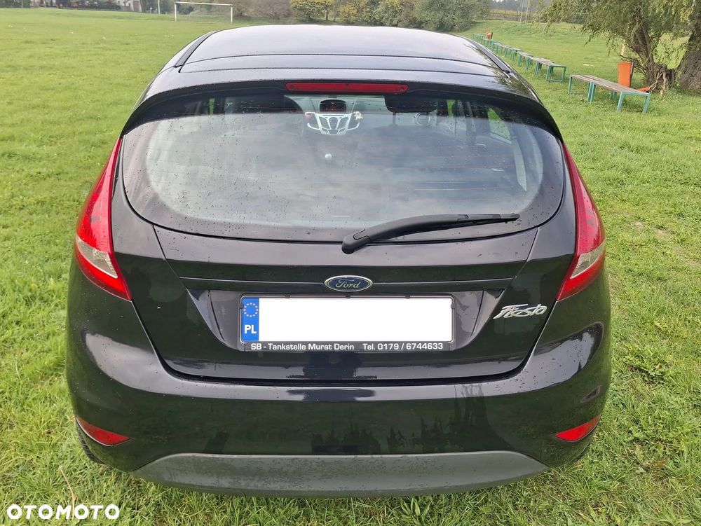 Ford Fiesta 2009 photo 3