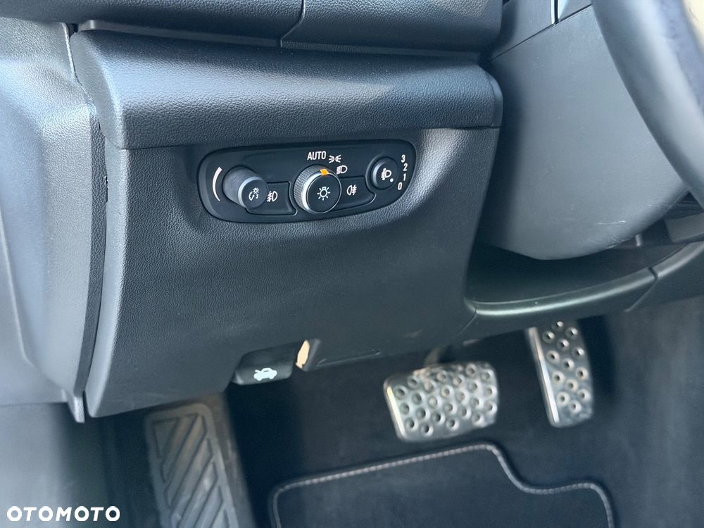 Opel Insignia Sports Tourer 1.5 Direct InjectionT Innovation - 21