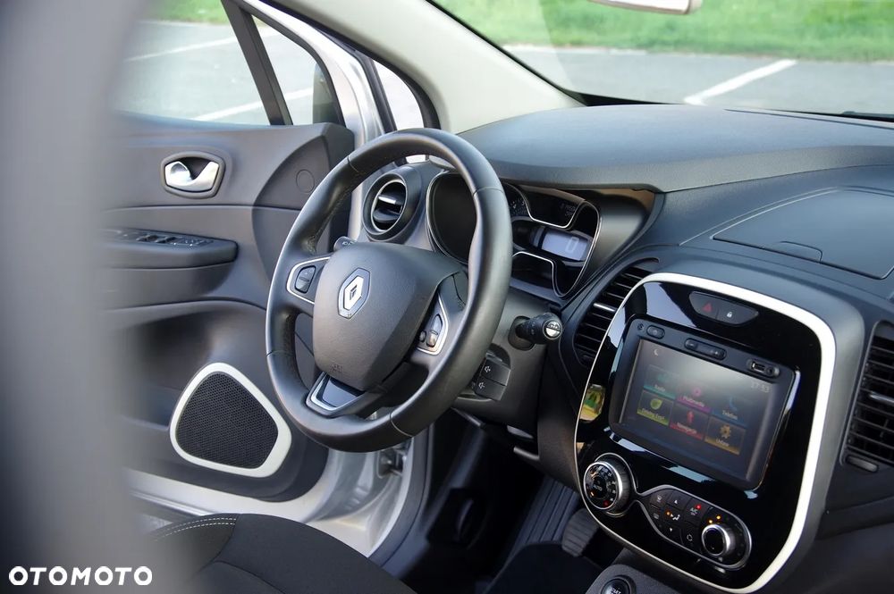 Renault Captur 0.9 Energy TCe Limited - 25