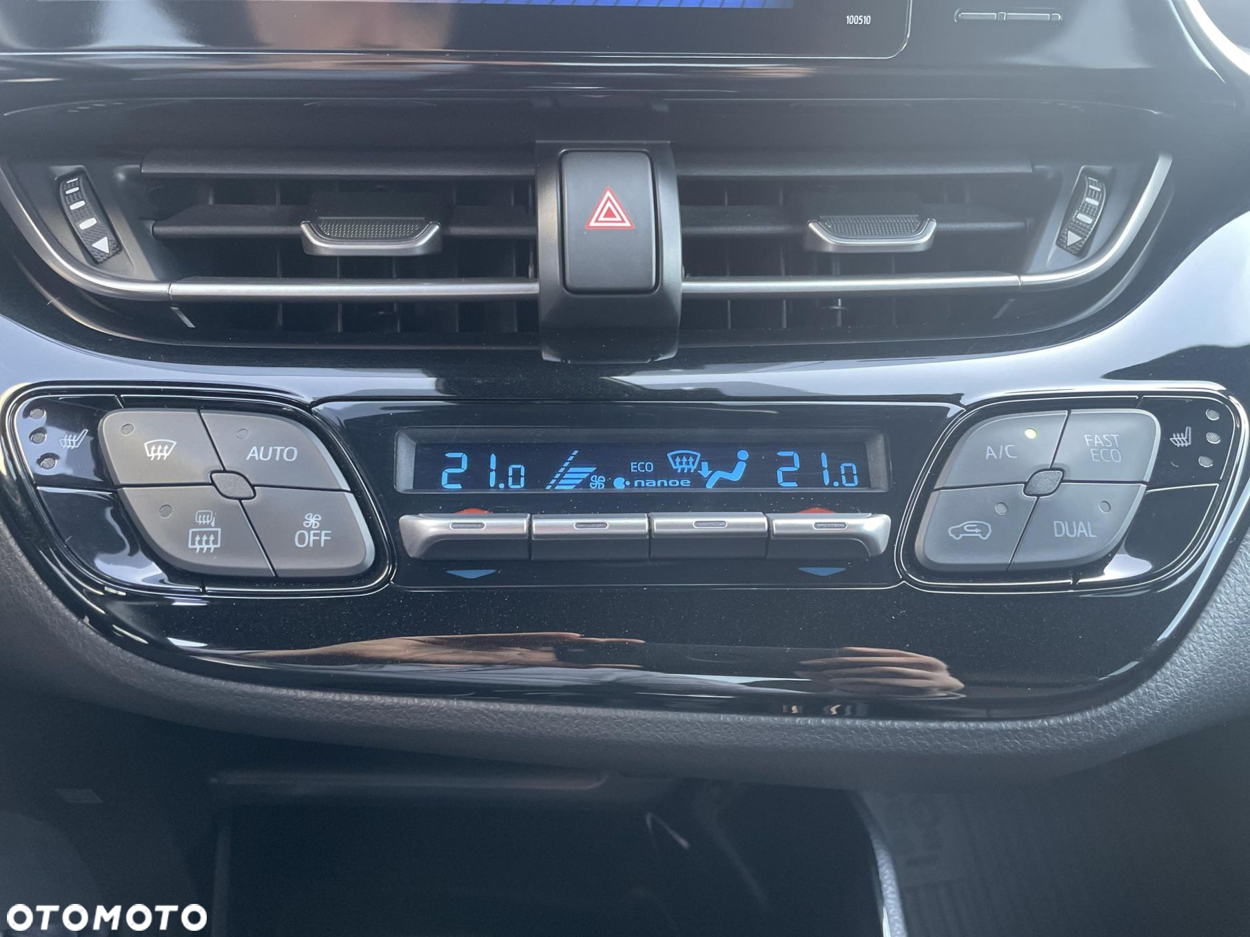 Toyota C-HR 1.2 T GPF Premium - 16