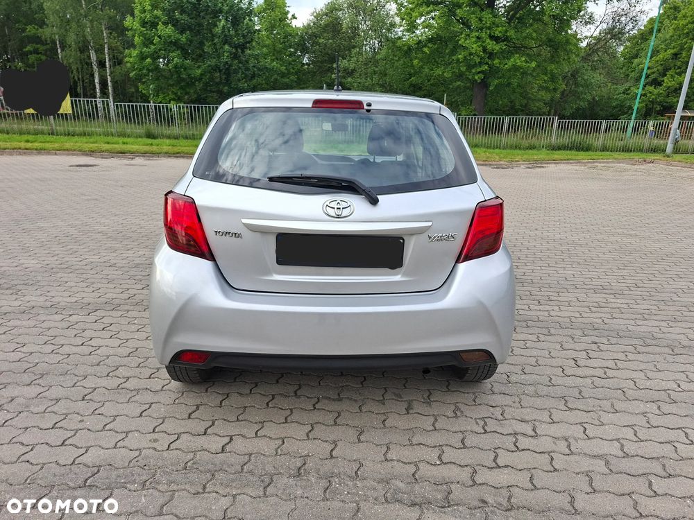 Toyota Yaris - 9