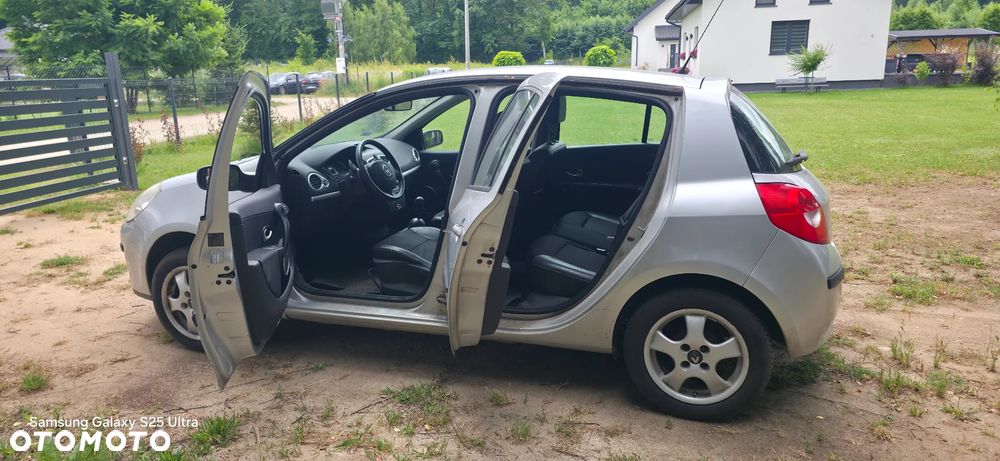 Renault Clio - 3
