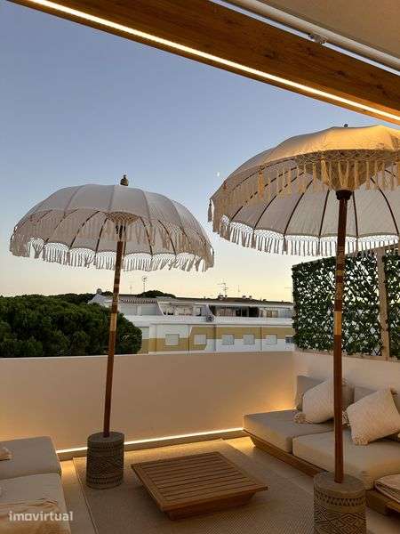 T2 de luxo em Vilamoura com terraco privativo - Grande imagem: 2/12