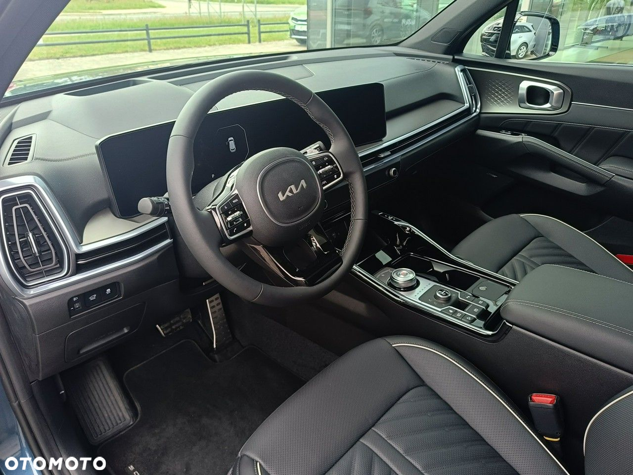 Kia Sorento - 11