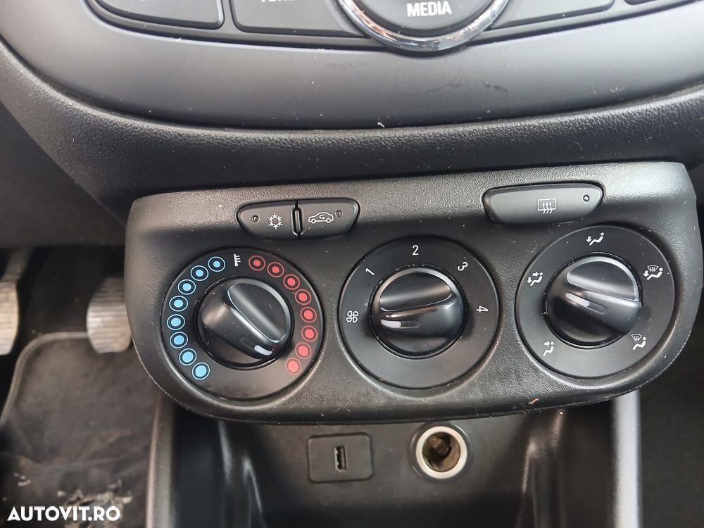 Opel Corsa 1.2 TWINPORT ECOTEC Selection - 13