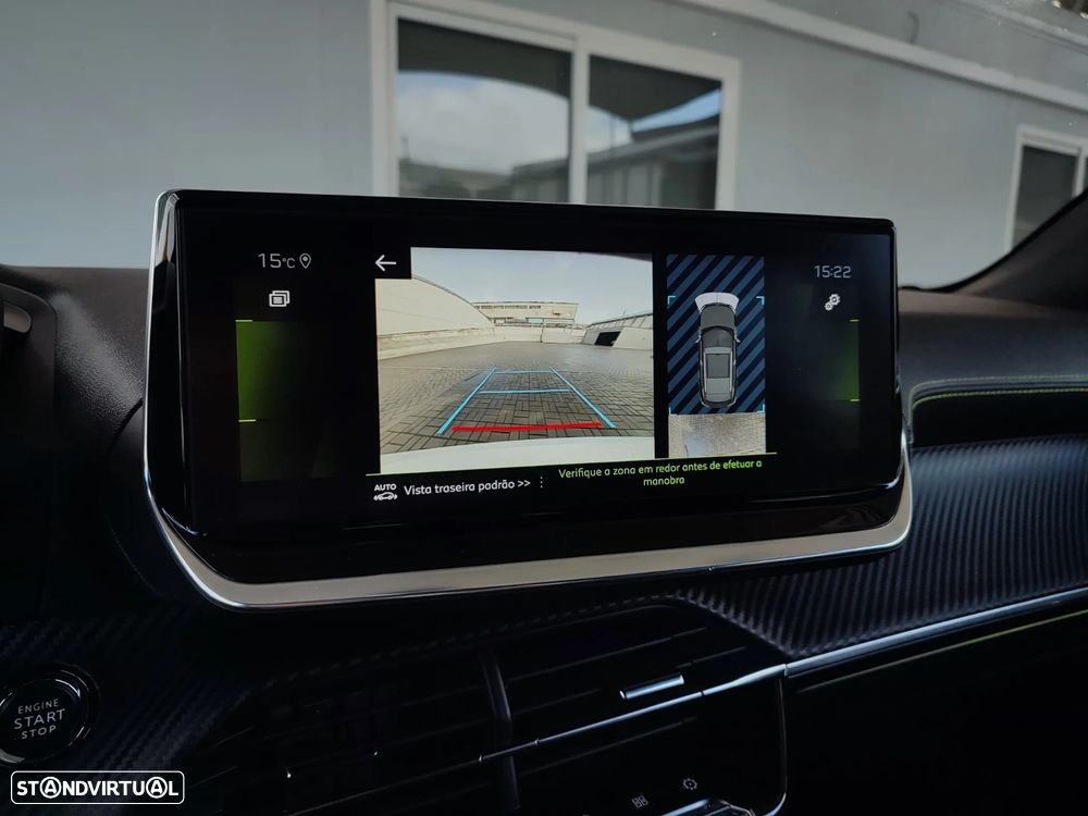 Peugeot 2008 PureTech 130 EAT8 Allure - 18