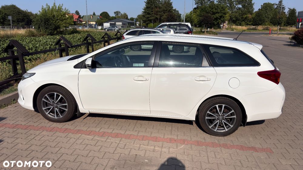 Toyota Auris 1.6 Active - 1