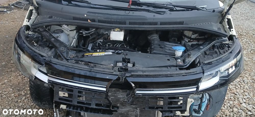 Volkswagen Multivan - 21
